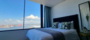 Accommodation Front - Cosy 2 Sleeper with Exquisite Harbour Views